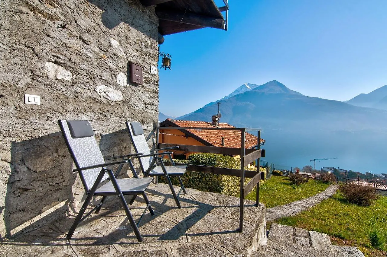 Casa Sul Lago Di Como Pianello Del Lario Tatil Evi